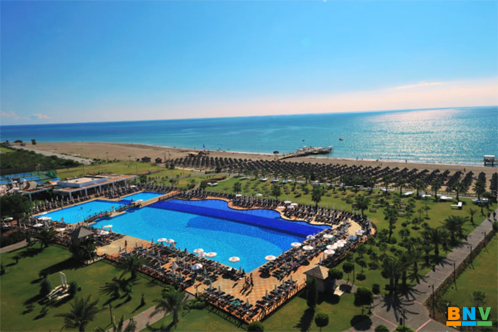 Club Voyage Belek Select: Seçkin Havuz Koleksiyonu ve Lüks Su Mimarisi Projesi