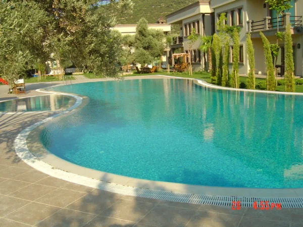 Bodrum Dokunuşu: Voyage Torba Seçkin Havuz ve Yaşam Alanı Konsepti Detay
